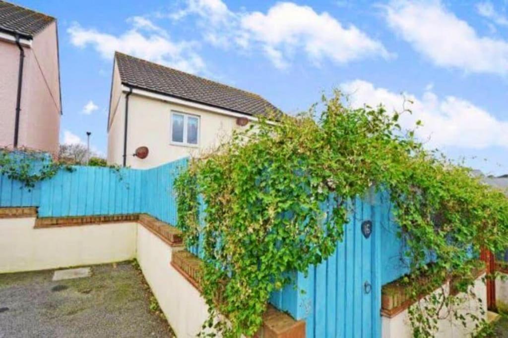 Sunny Family 4-Sleeper Near Newquays Top Beaches New Quay Exterior foto